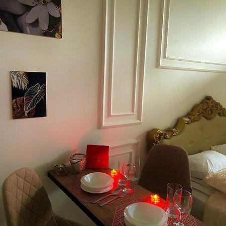 Vintage Apartment Kotlyarska10 Leopoli Esterno foto