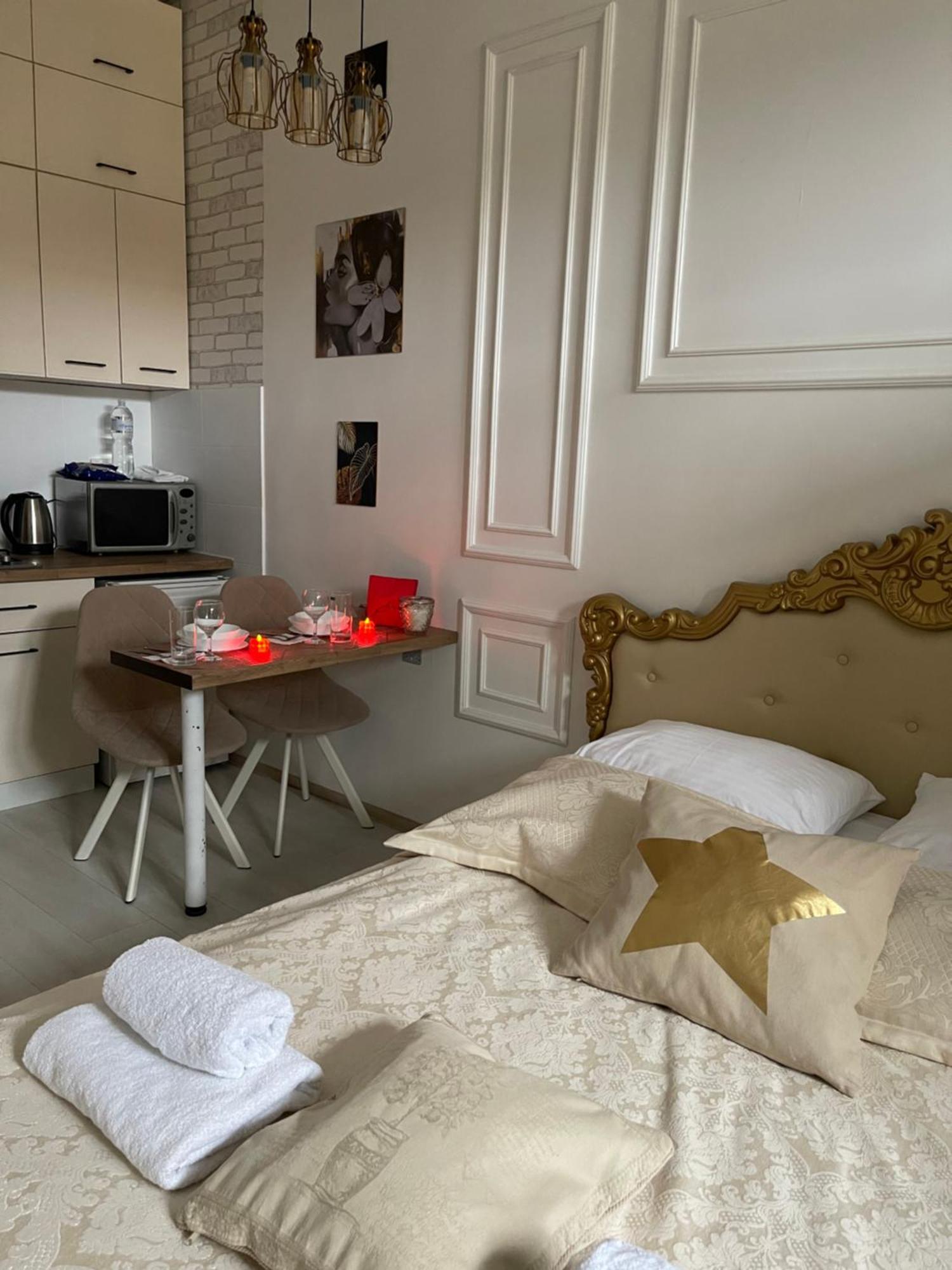 Vintage Apartment Kotlyarska10 Leopoli Esterno foto